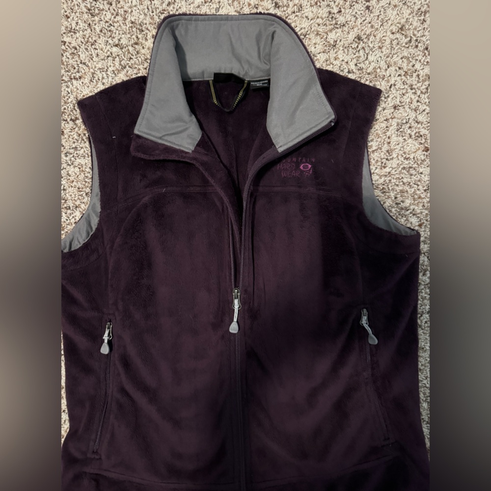 Mountain Hardware Vest